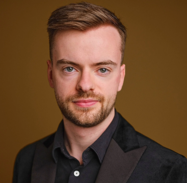 Portrait photo of Benjamin Hendry-Watkins